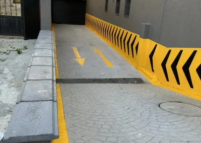 Otopark bordür boyama